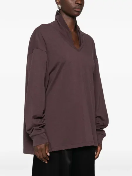 Gulerat tricou Viktoria Chan maro