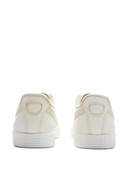 Sneakerși Puma Clyde din piele alb