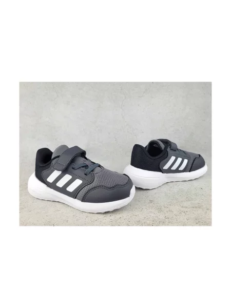 Bežecké topánky Adidas sivá