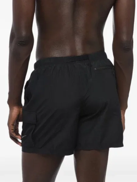 Scurt chiloți Nike cu imagine cu model floral negru
