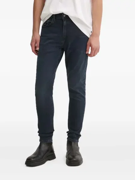 Blugi Levi's® maro