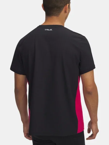 Futó póló Under Armour fekete