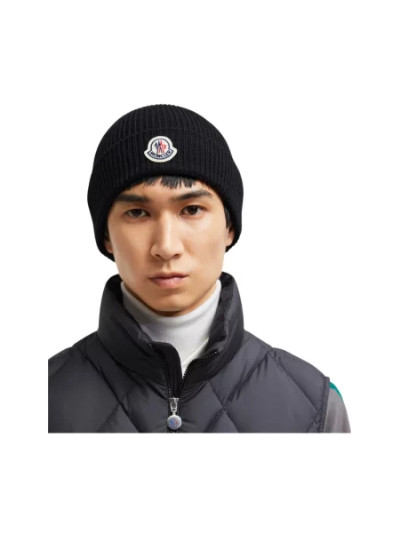 Czapka Moncler czarna