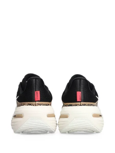 Sneakerși Nike Vomero cu imagine cu model leopard negru