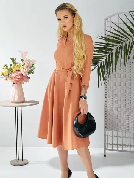 Платье миди Ladylike бежевое