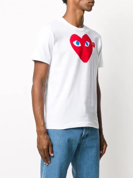 Tričko Comme Des Garçons Play se srdcovým vzorem bílé