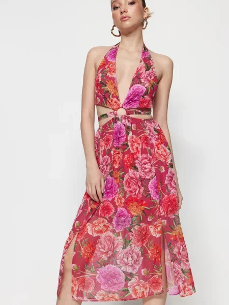 Rochie de seară Trendyol din șifon cu model floral roz