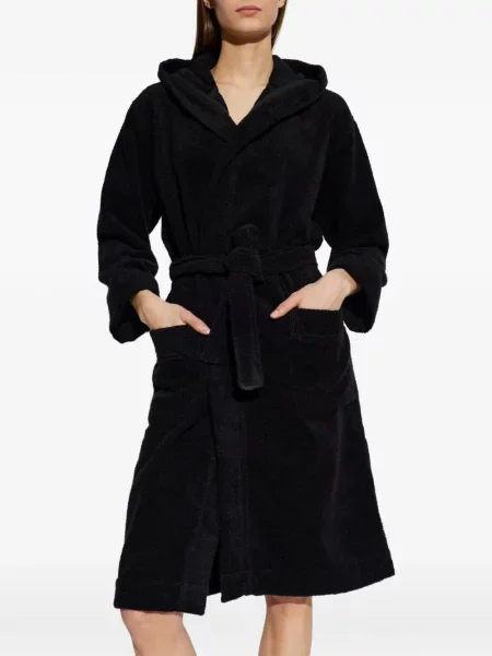 Sukienka Moschino z kapturem z autografem czarna