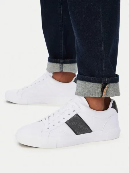 Tenisice Guess FMTCRI bijela