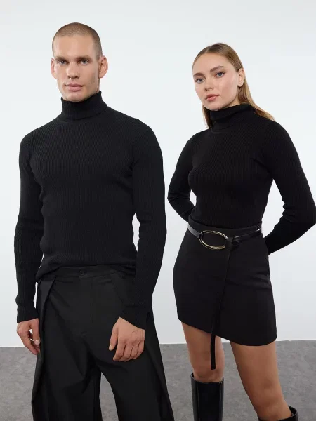 Gulerat pulover Trendyol negru
