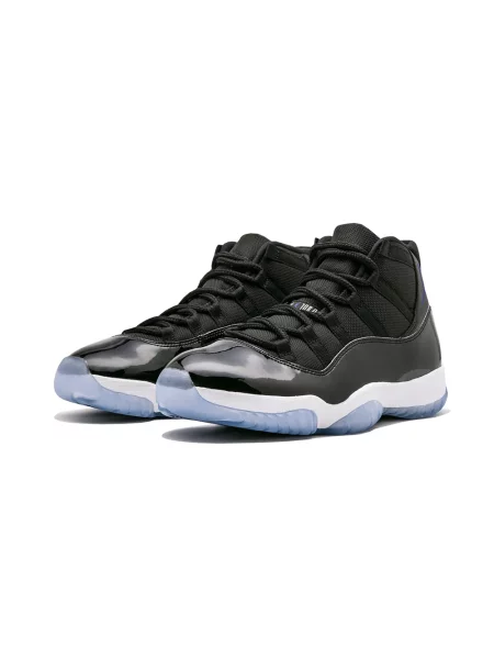Retro stiliaus sportbačiai Jordan 11 Retro juoda