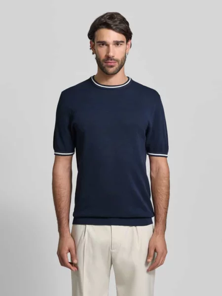 T-shirt o kroju regular fit z dzianinowym efektem Christian Berg Men granatowa