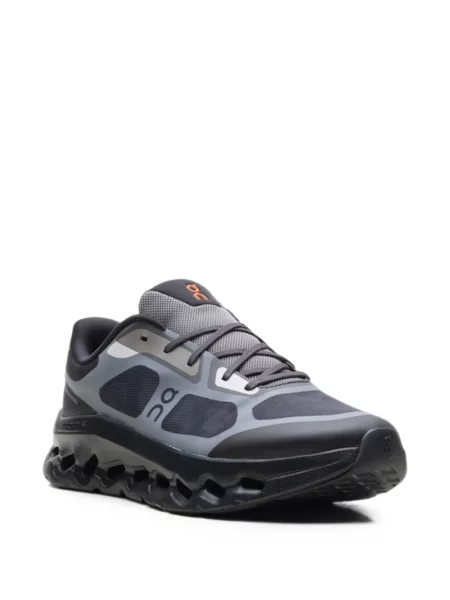 Sneakerși On gri