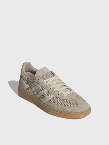 Кожаные кеды Adidas бежевые