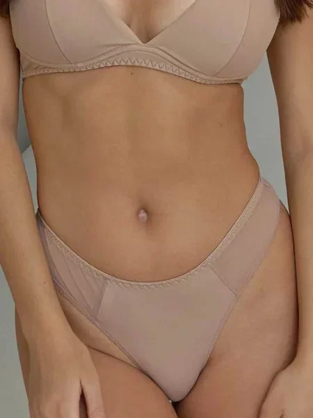 Женские однотонные трусики стринг GABI STRING SKIN бежеві