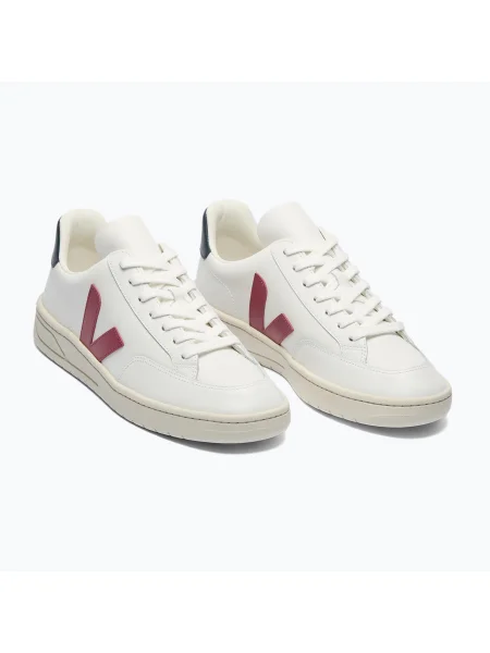 Női cipő VEJA Leather white/marsala/nautical. Méret: 39 EU fehér