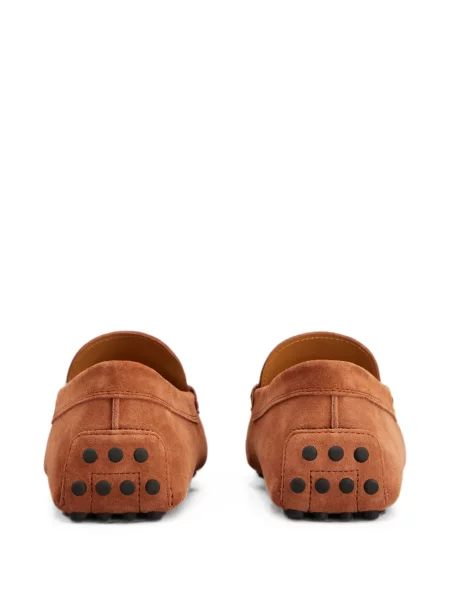Szarvasbőr loafer Tod's barna