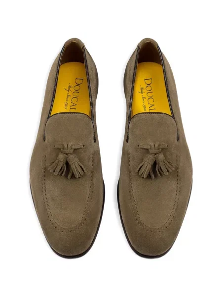 Pantofi loafer Doucal's din piele de căprioară maro