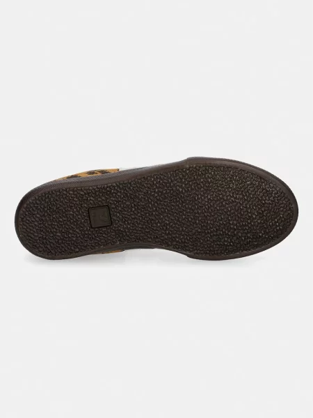 Замшевые кроссовки Veja