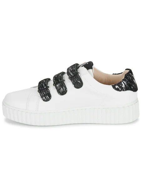 Pantofi Vanessa Wu alb