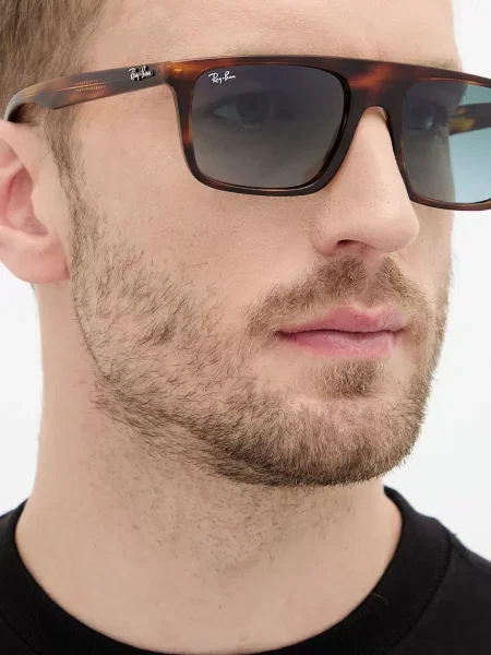 Солнцезащитные очки Ray-ban коричневые