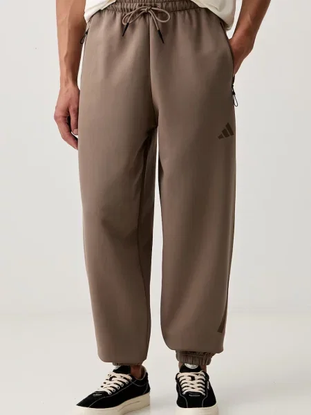 Adidas pantaloni de trening pentru bărbați cu Z.N.E. maro
