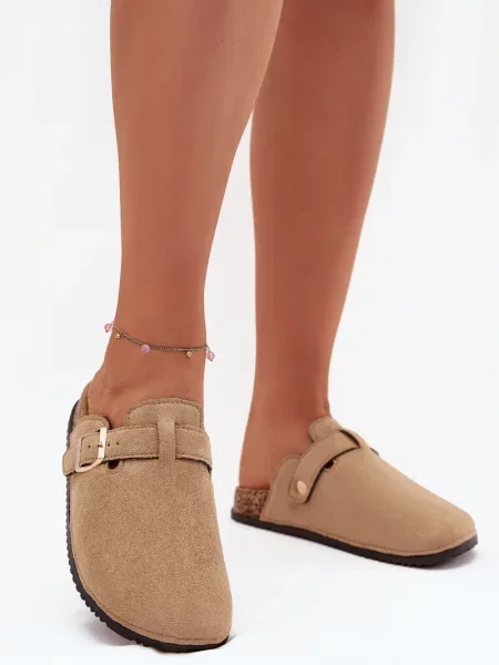 Šľapky Big Star Shoes na platforme čierna