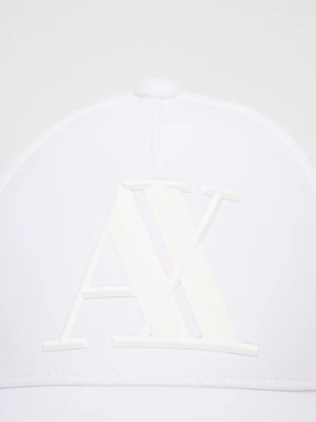 Шапка Armani Exchange с аппликацией белый