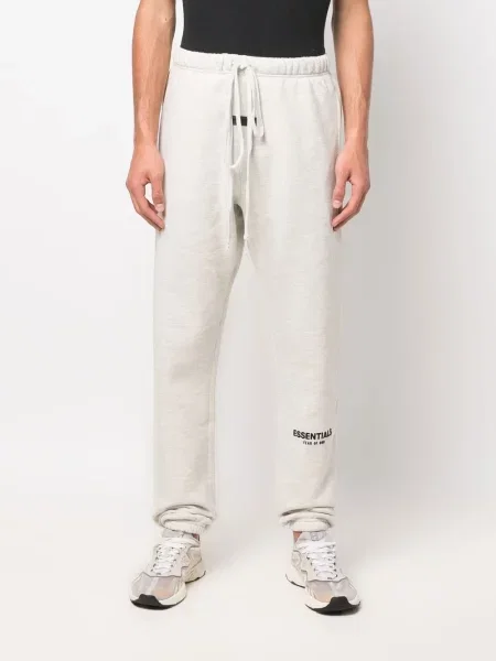 Панталон Fear Of God Essentials с принт