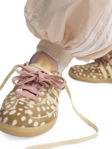 Sneakerși Adidas Samba cu buline maro