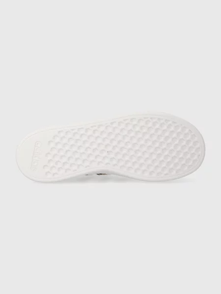 Детские кроссовки Adidas