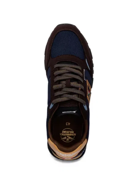 Sneakerși Aeronautica Militare cu autograf maro