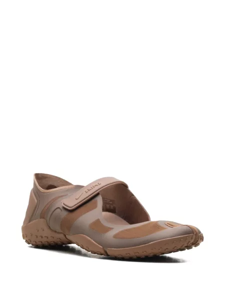 Маратонки Nike черно