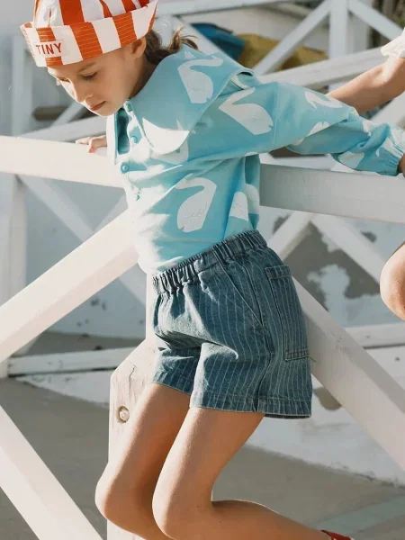 Tinycottons riflové kraťasy STRIPES DENIM SHORTS modré