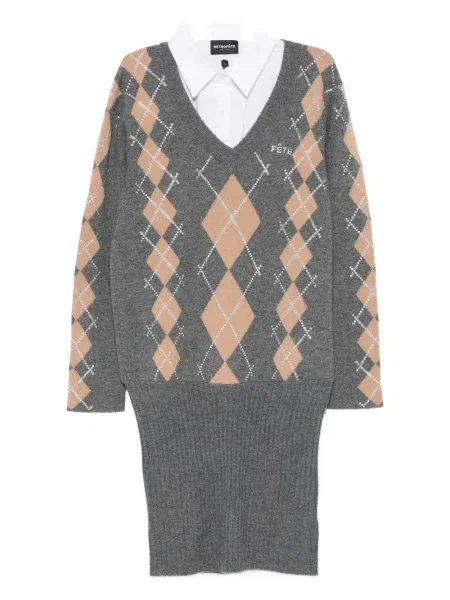 Mała sukienka mini Retrofete z wzorem argyle garniturowa szara