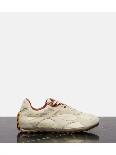 Sneakerși Bottega Veneta din piele de căprioară bej