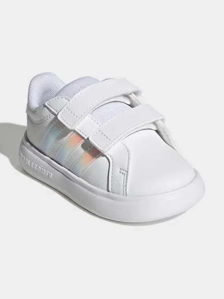 Детские кроссовки Adidas