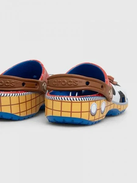 Классические шлепанцы Crocs