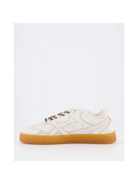 Sneakersy Copenhagen Studios typu teddy białe