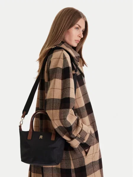 Tommy Hilfiger torba na ramię Kobiety Sztuczne włókno jednolity ONE SIZE czarny