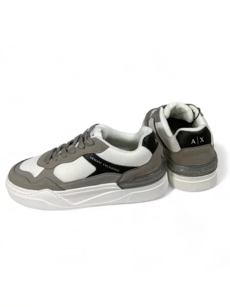 Sneakersy Armani Exchange beżowe