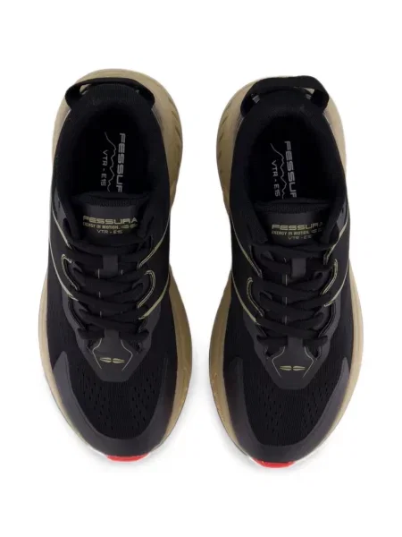 Sneakerși Fessura negru