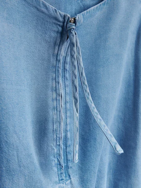 Reserved Джинсова блузка з ліоцелу синій