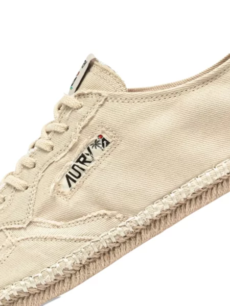 Sneakerși Autry cu șireturi din dantelă