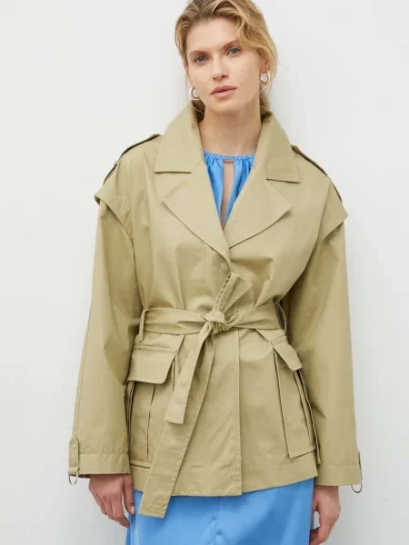 Kaput za prijelazno razdoblje bež