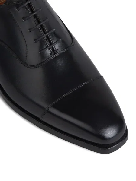 Ниски обувки Crockett & Jones кепър черно