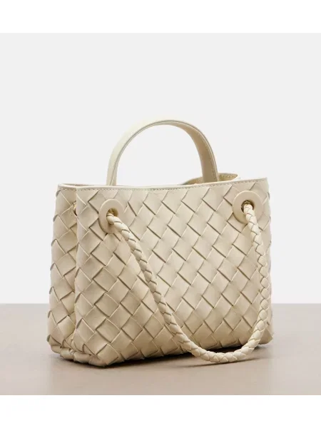 Top Bottega Veneta din piele alb