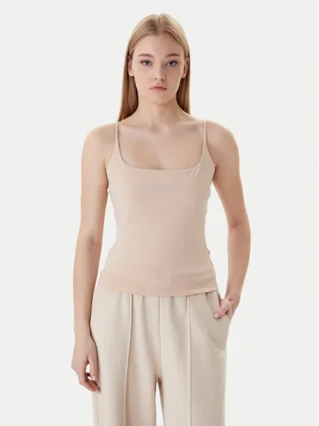 Топ Guess бежово