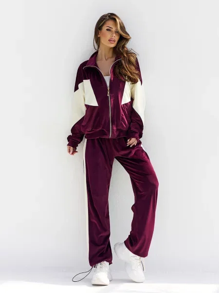Велюровый спортивный костюм Issa Plus