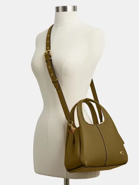 Кожаная сумка через плечо Coach